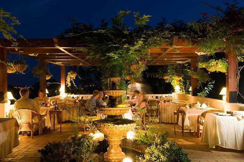 Villa Monte Do Casal Estoi Restoran gambar